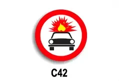 Accesul interzis vehiculelor care transportă substanțe explozibile sau ușor inflamabile